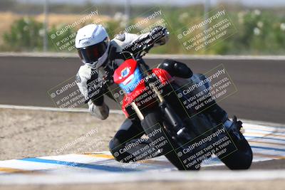 media/Sep-20-2025-TrackDaz (Sat) [[27f0cde673]]/B Group/220pm (Turn 9)/